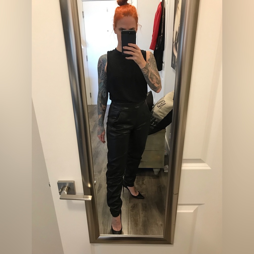 ❤️‍🔥 - Vintage high rise thick lambskin leather pants - estimated 4